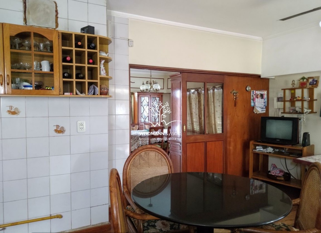 Gran predio con casa y quincho, salida a 3 calles, Santo Tome