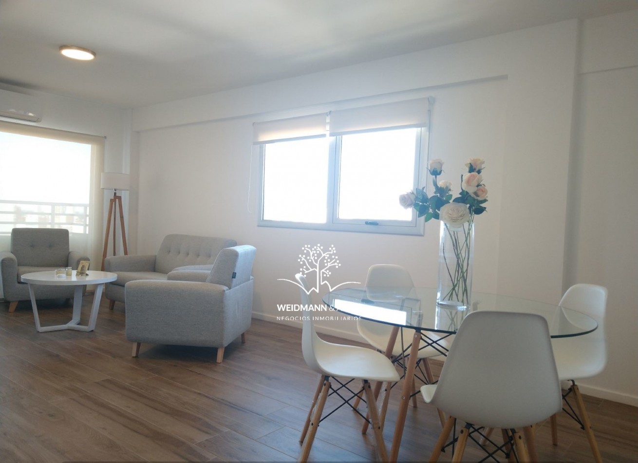 OPORTUNIDAD FLASH: Departamento de 2 dormitorios con cochera en venta, Torre Hipolito, Santa Fe