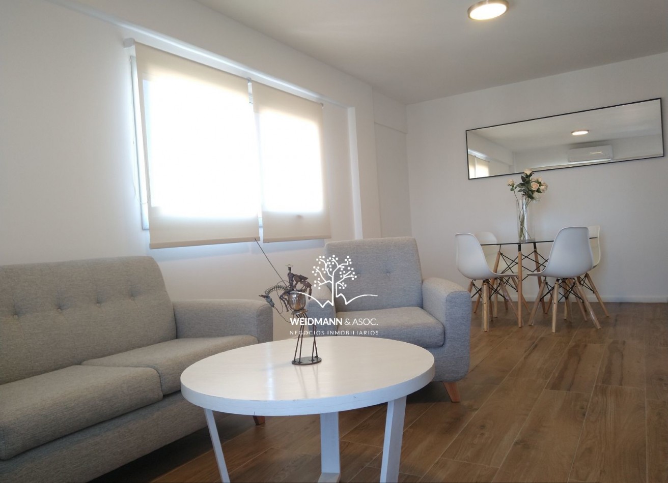 OPORTUNIDAD FLASH: Departamento de 2 dormitorios con cochera en venta, Torre Hipolito, Santa Fe