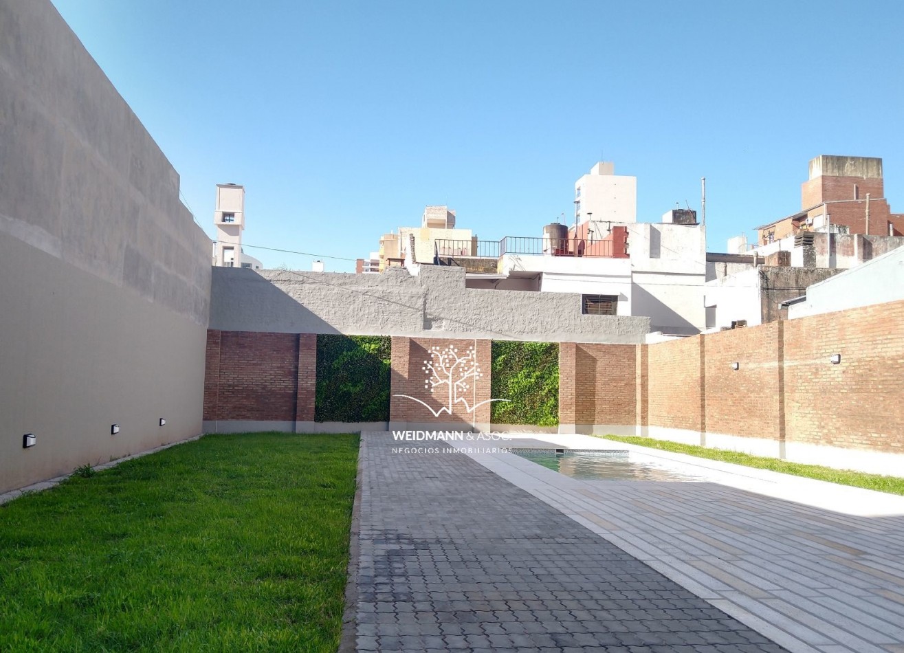 OPORTUNIDAD FLASH: Departamento de 2 dormitorios con cochera en venta, Torre Hipolito, Santa Fe