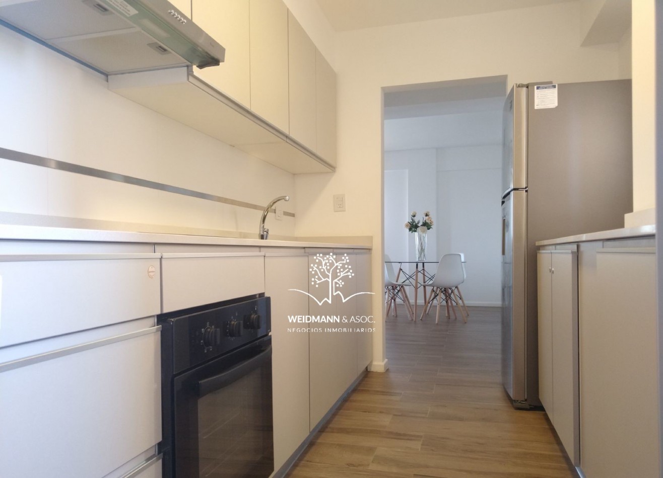 OPORTUNIDAD FLASH: Departamento de 2 dormitorios con cochera en venta, Torre Hipolito, Santa Fe