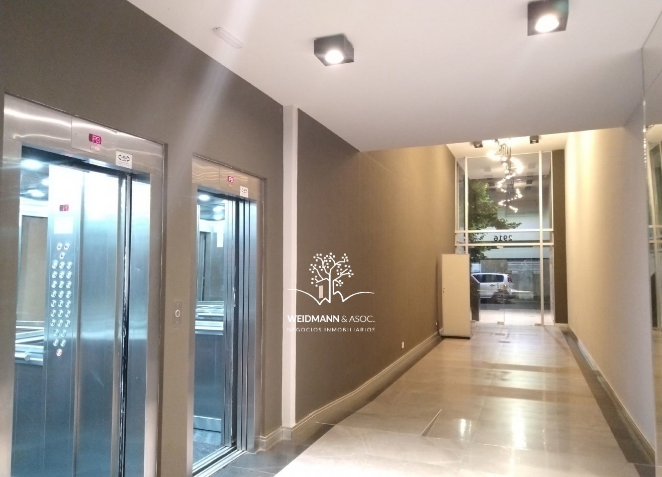 OPORTUNIDAD FLASH: Departamento de 2 dormitorios con cochera en venta, Torre Hipolito, Santa Fe